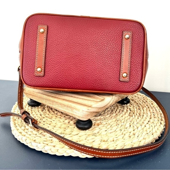 Dooney & Bourke Handbag Pebble Grain Leather Darcy Burgundy Satchel Crossbody - Picture 8 of 16